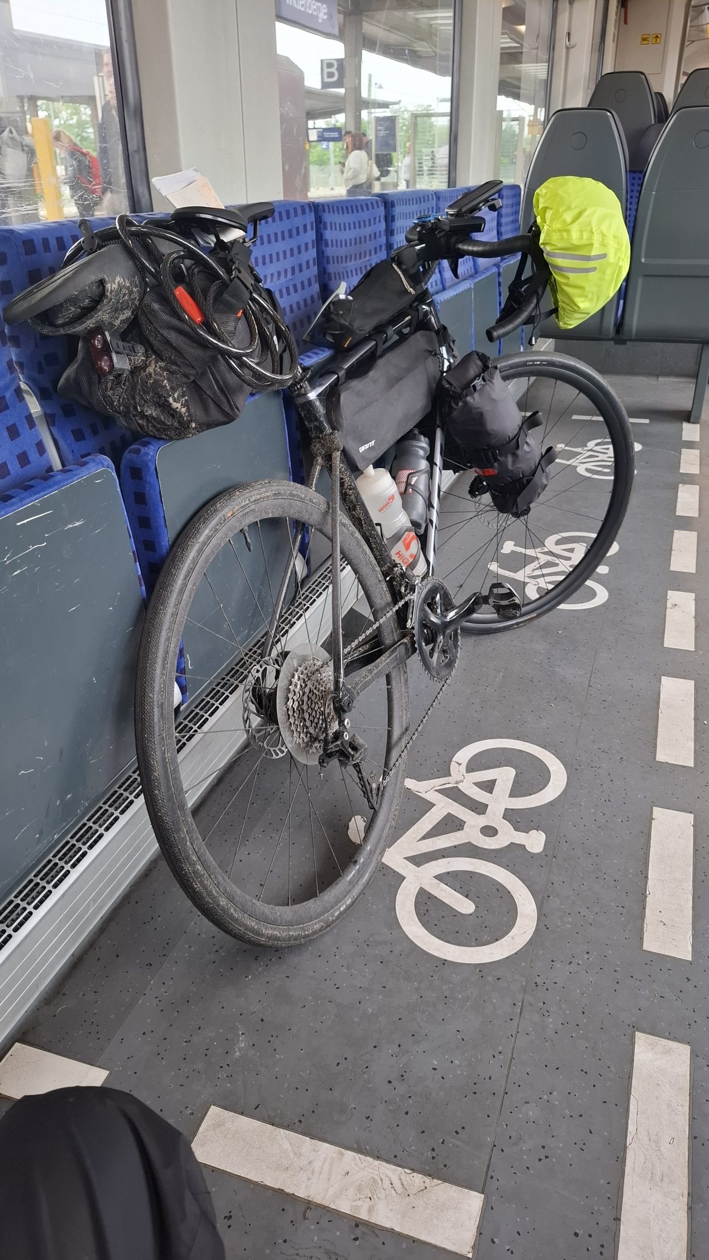 Day 2: When rain plays mind games – 115km and a lesson in humility