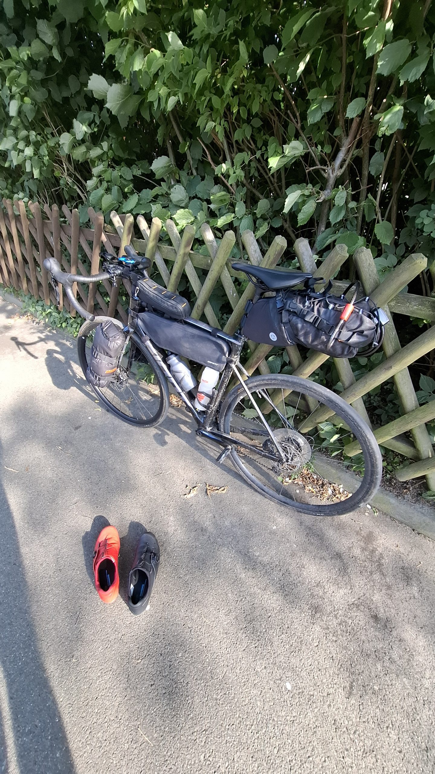 Day 3: When the cycling gods finally smile – Perfect weather and Potsdam’s bike paradise